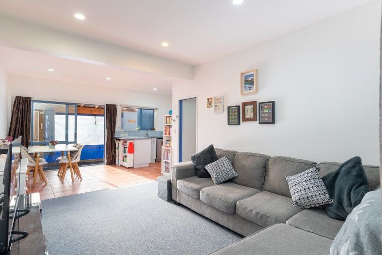 Photo of property in 100 Mcleod Street, Elderslea, Upper Hutt, 5018