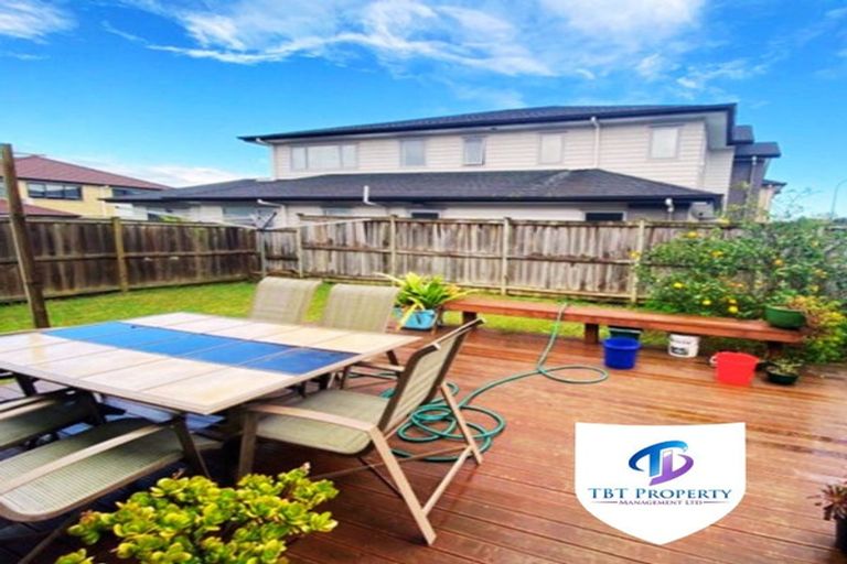 Photo of property in 1 Cranford Drive, Flat Bush, Auckland, 2019