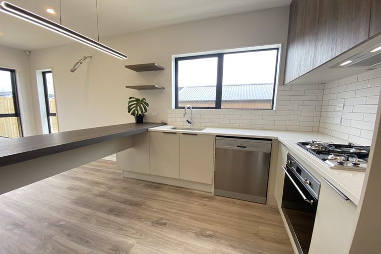 Photo of property in 59 Horokaka Street, Massey, Auckland, 0614