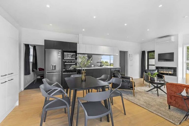 Photo of property in 10 Kilmister Avenue, Thorndon, Wellington, 6011
