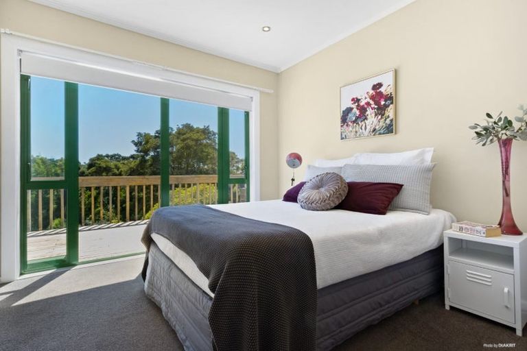 Photo of property in 193a Godley Road, Titirangi, Auckland, 0604