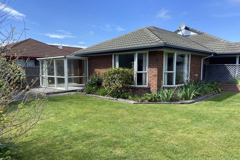 Photo of property in 2/42f Merrin Street, Avonhead, Christchurch, 8042