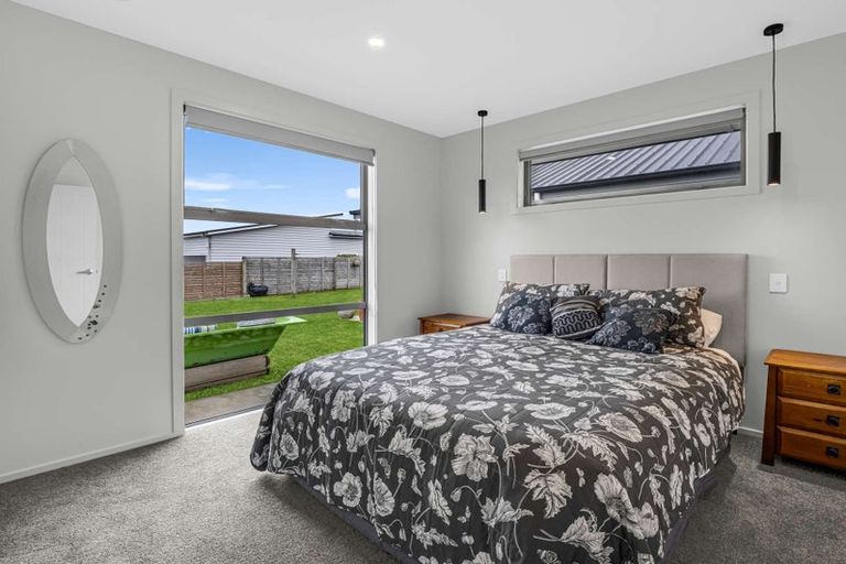 Photo of property in 20 Taonui Street, Waitarere Beach, Levin, 5510