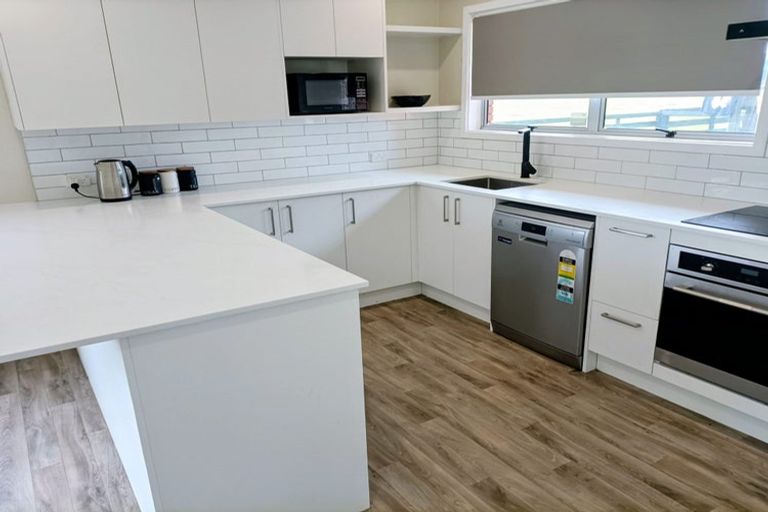 Photo of property in 4 Berkers Road, Ngahinapouri, Hamilton, 3290