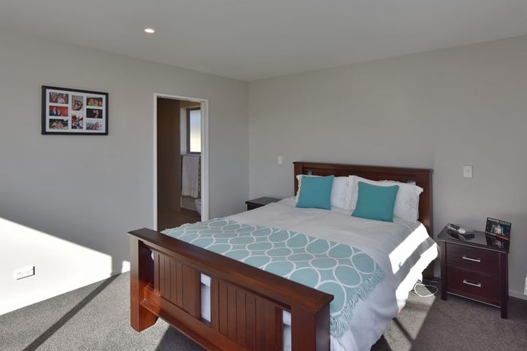 Photo of property in 22 Wakeman Way, Kaiapoi, 7630