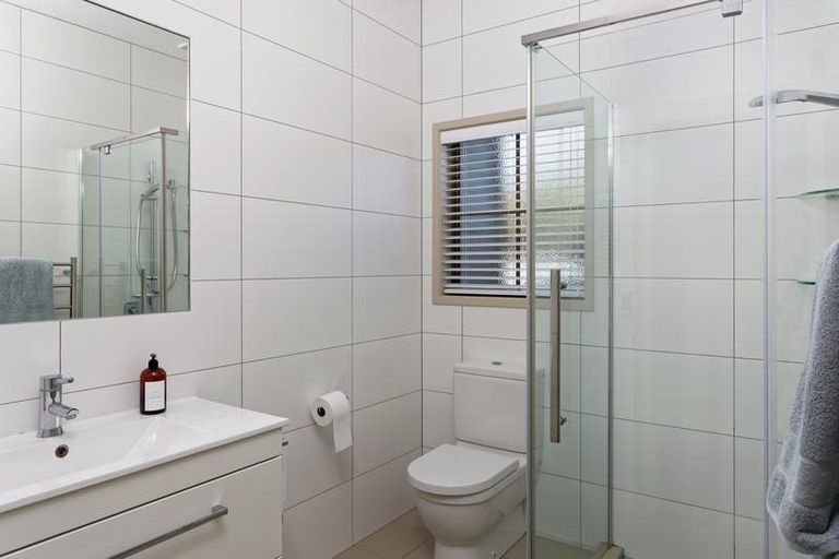 Photo of property in 20r Brianell Valley Road, Pyes Pa, Tauranga, 3112