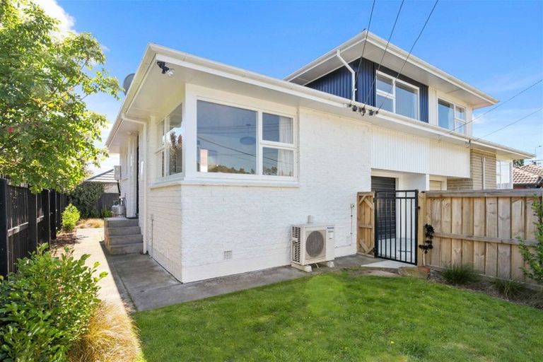 Photo of property in 6 Lascelles Street, Saint Martins, Christchurch, 8022