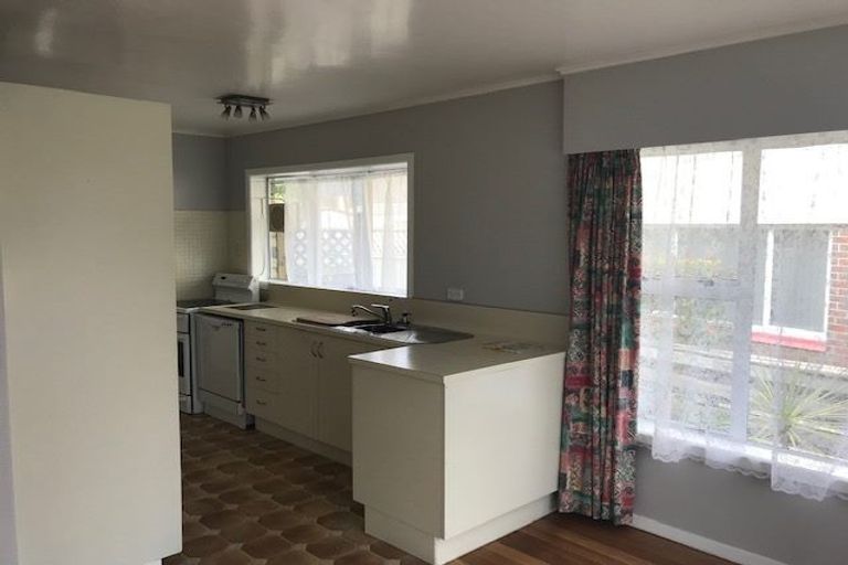 Photo of property in 254 Taita Drive, Taita, Lower Hutt, 5011