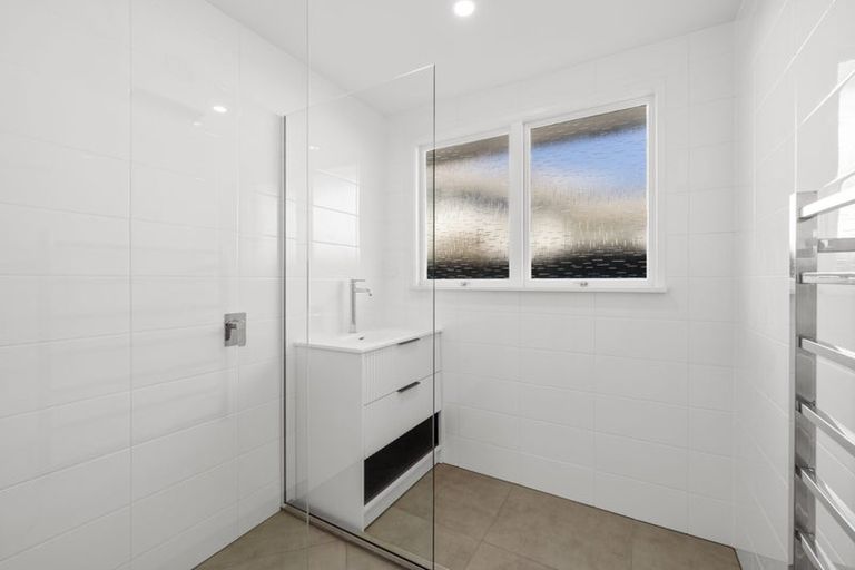 Photo of property in 222a Waimairi Road, Ilam, Christchurch, 8041