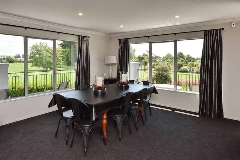 Photo of property in 20 Crombie Green, Northwood, Christchurch, 8051