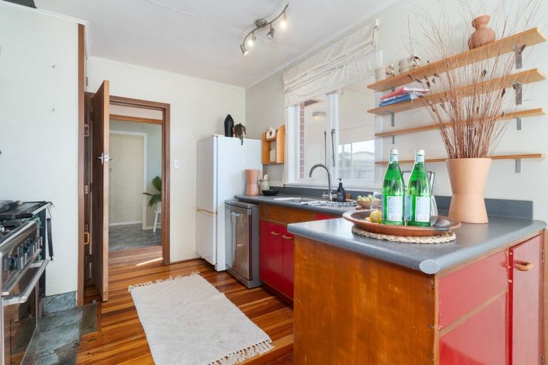Photo of property in 154 Kent Street, Carterton, 5713