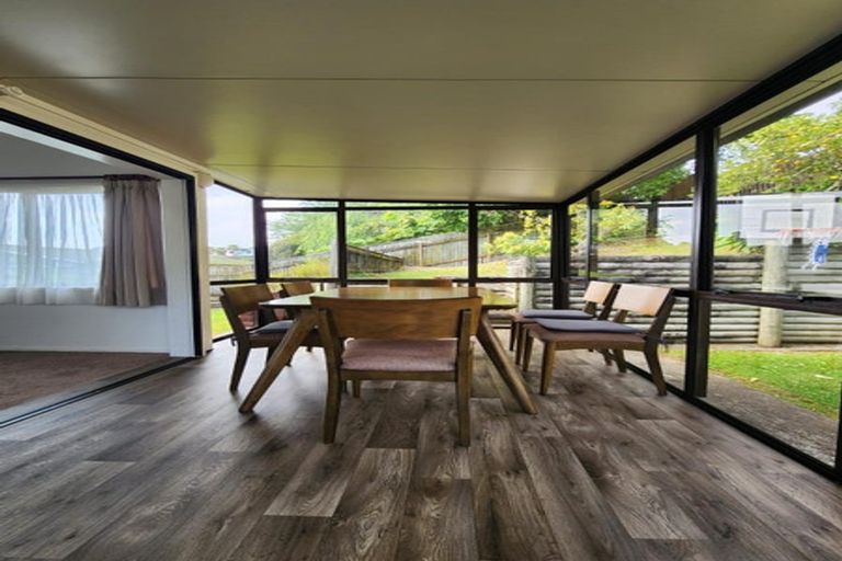 Photo of property in 6 Winstone Place, Highlands Park, New Plymouth, 4312