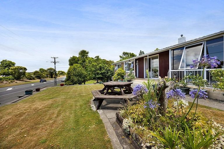 Photo of property in 55 Broadway, Stratford, 4332