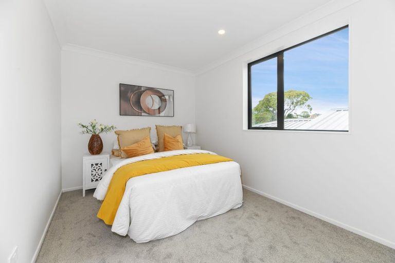 Photo of property in 11a/1 Falstone Lane, Browns Bay, Auckland, 0630