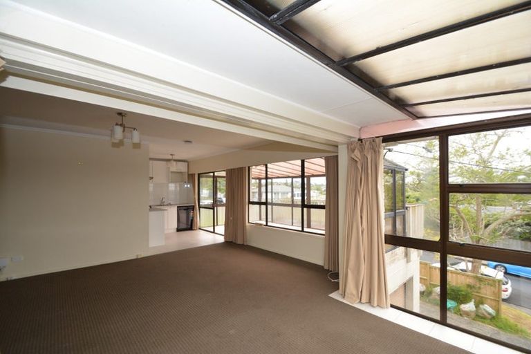 Photo of property in 1/20 Anne Road, Hillcrest, Auckland, 0627