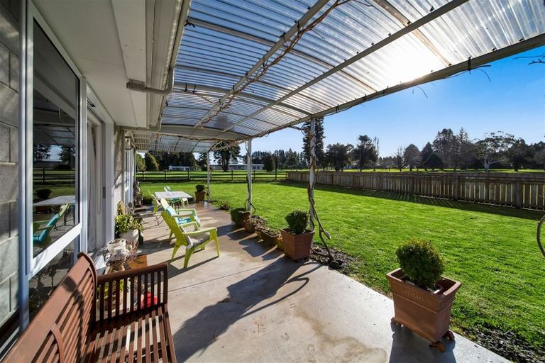 Photo of property in 2 Mercade Close, Stratford, 4332