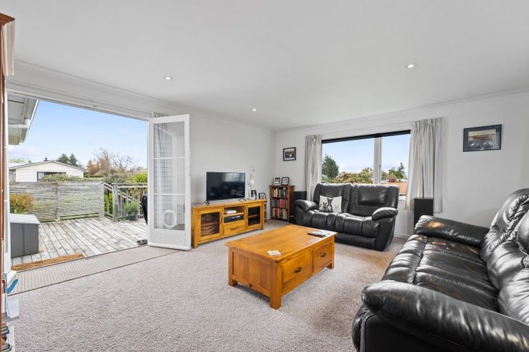 Photo of property in 2/35 Kotare Street, Hilltop, Taupo, 3330