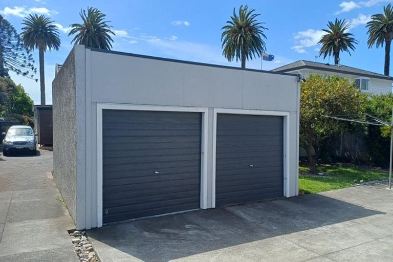 Photo of property in 35 Mcdonald Street, Napier South, Napier, 4110