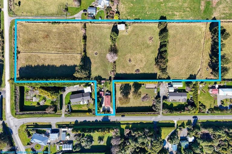 Photo of property in 7 Watt Road, Otatara, Invercargill, 9879