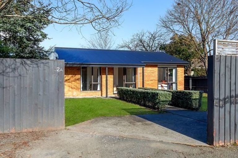 Photo of property in 52a Vivian Street, Burwood, Christchurch, 8083