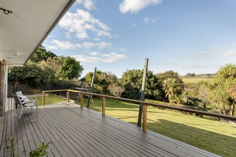 Photo of property in 8 Lochinvar Place, Hairini, Tauranga, 3112