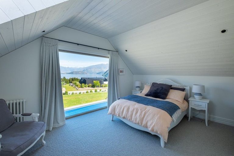 Photo of property in Mount Gold Place, Wanaka, 9305