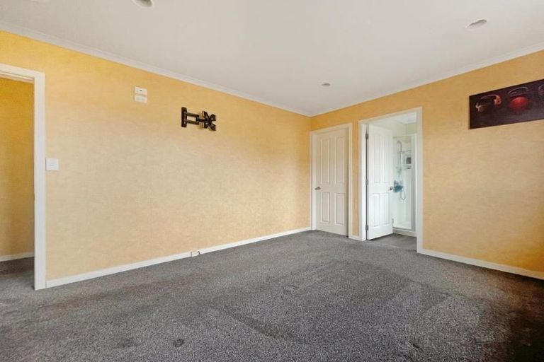 Photo of property in 31 Portal Crescent, Beerescourt, Hamilton, 3200