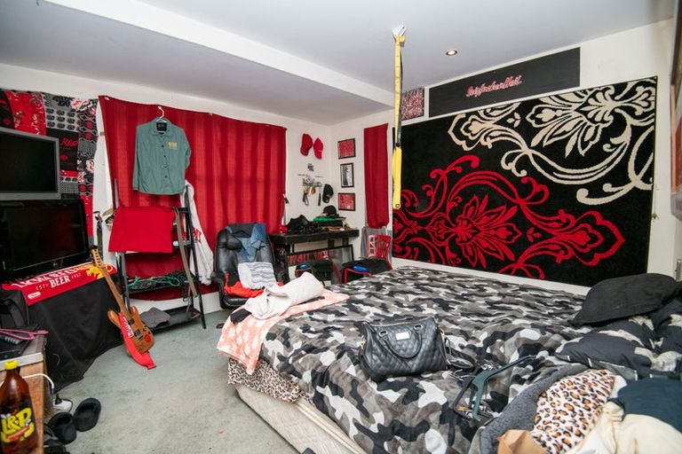 Photo of property in 1-7 Sheridan Terrace, Johnsonville, Wellington, 6037