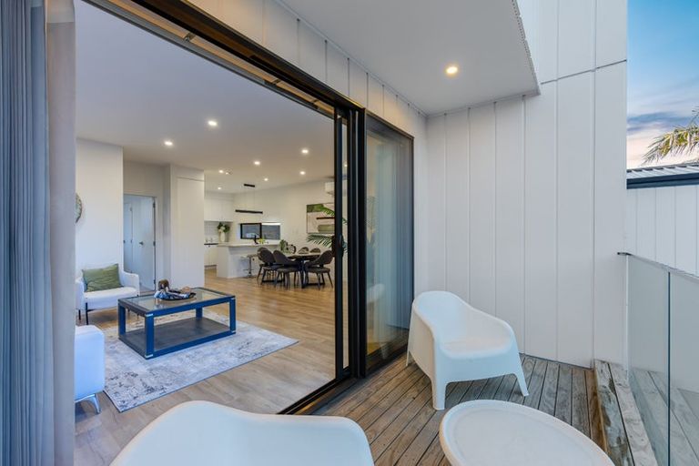 Photo of property in 4/258 Lake Road, Hauraki, Auckland, 0622