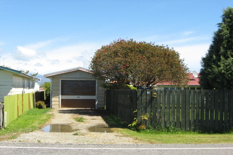 Photo of property in 18 Shelswell Street, Westport, 7825