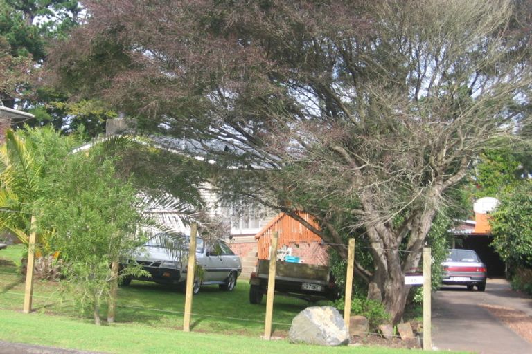 Photo of property in 15 Red Hill Road, Red Hill, Papakura, 2110