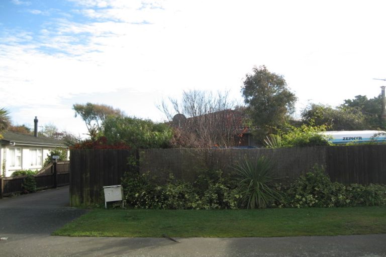 Photo of property in 6 Blake Street, New Brighton, Christchurch, 8061
