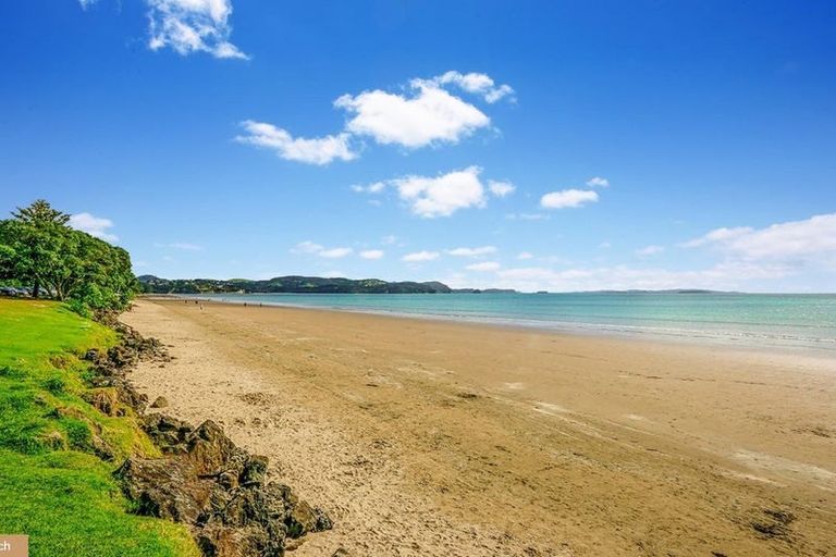 Photo of property in 5 Koawa Road, Wainui, 0992