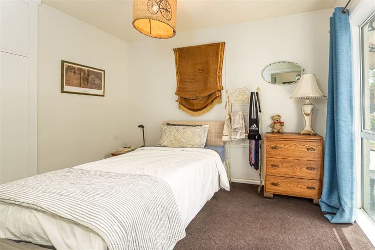 Photo of property in 63 Grahams Road, Burnside, Christchurch, 8041