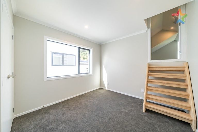 Photo of property in 3/1 Helvetia Grove, Naenae, Lower Hutt, 5011