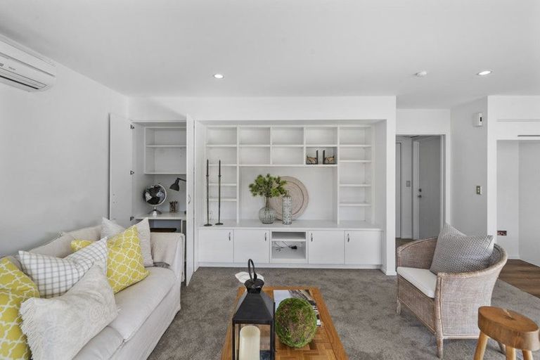 Photo of property in 14 Donovan Place, Aidanfield, Christchurch, 8025