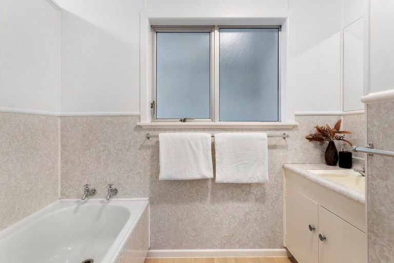 Photo of property in 8 Mcnally Road, Pukekohe, 2120