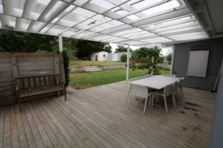 Photo of property in 189 Jutland Road, Pukekohe, 2120