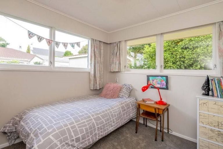 Photo of property in 75a Ocean Road, Paraparaumu Beach, Paraparaumu, 5032