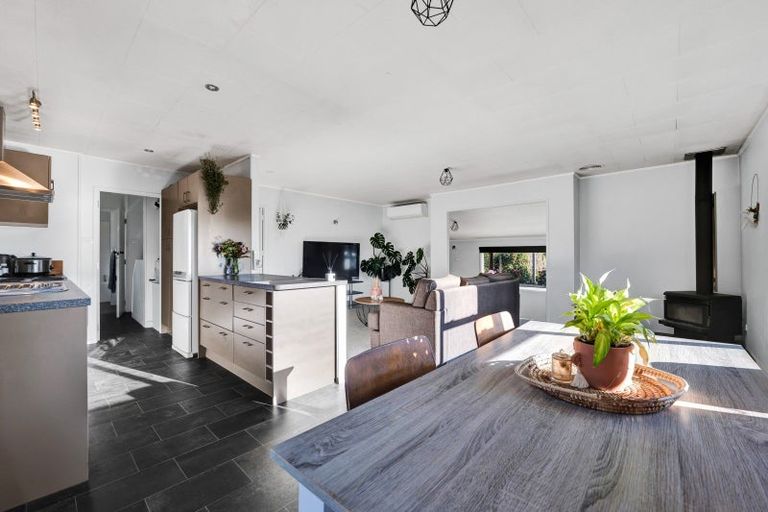 Photo of property in 5 Hobart Drive, Spotswood, New Plymouth, 4310