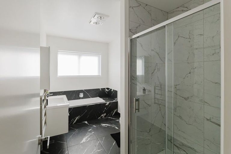 Photo of property in 53 Rochdale Drive, Churton Park, Wellington, 6037