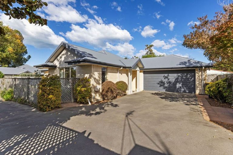 Photo of property in 14 Norwood Street, Beckenham, Christchurch, 8023