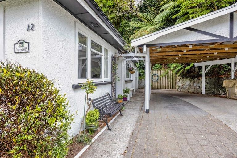 Photo of property in 12 Brooklands Road, New Plymouth, 4310