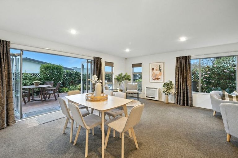 Photo of property in 56a Weston Road, St Albans, Christchurch, 8052