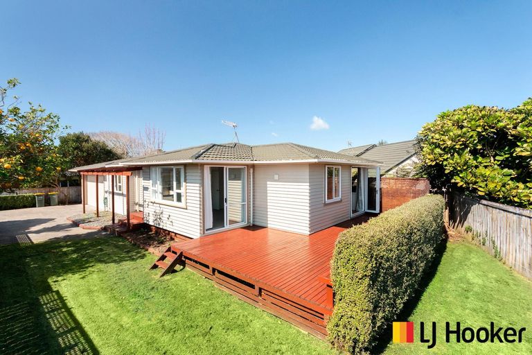 Photo of property in 5a Kauri Drive, Waiuku, 2123