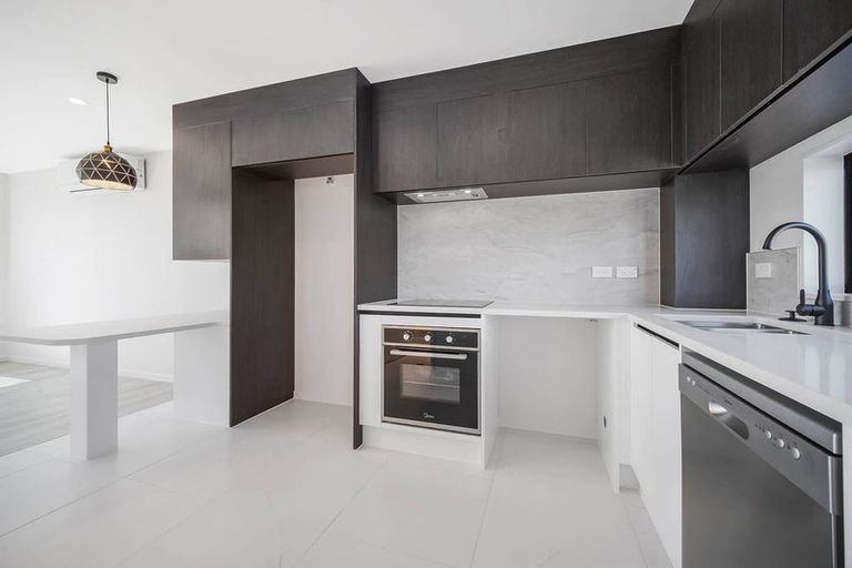 Photo of property in 19 Auranga Drive, Karaka, Papakura, 2113