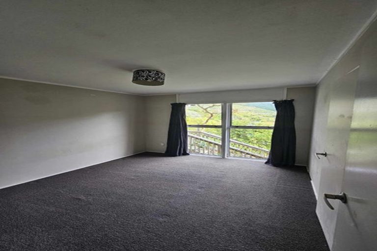 Photo of property in 65 South Karori Road, Karori, Wellington, 6012