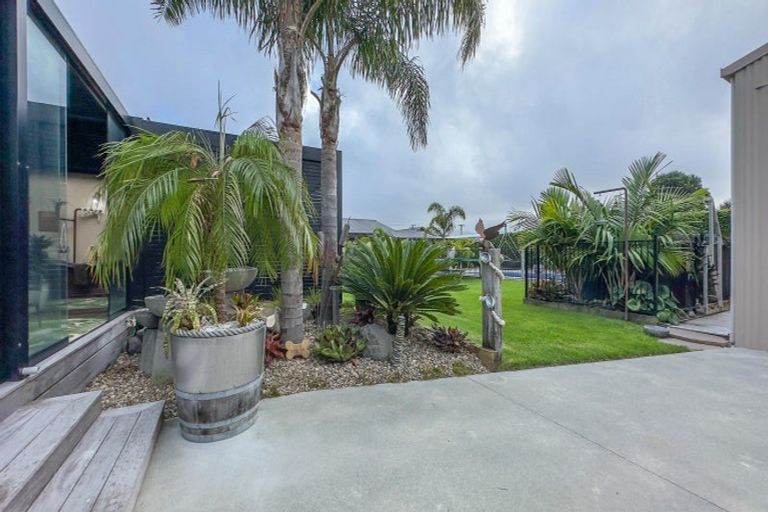 Photo of property in 101 Leighton Road, Whangamata, 3620