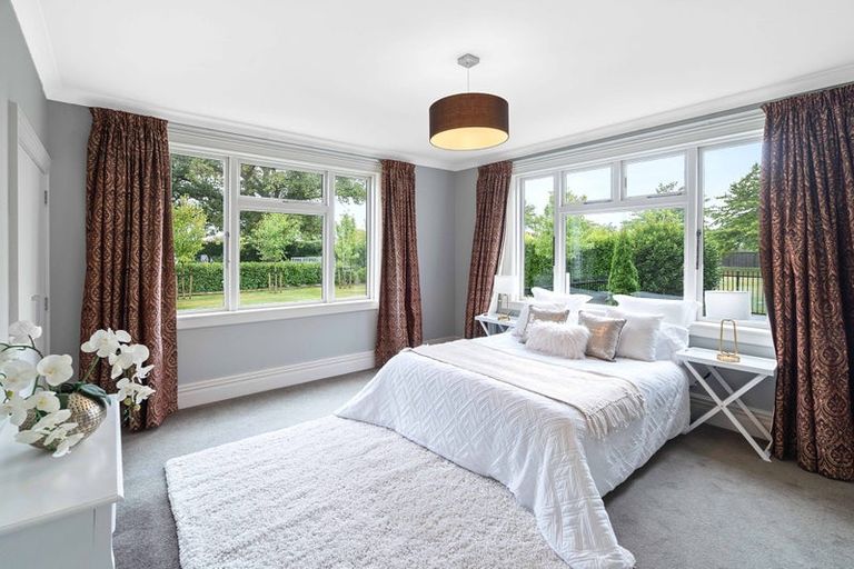 Photo of property in 27 Cairnbrae Drive, Prebbleton, 7604