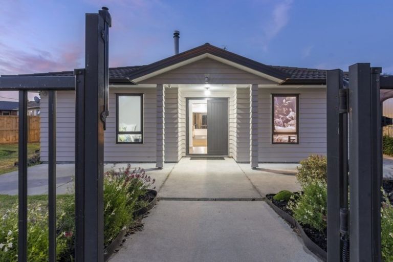 Photo of property in 2 Harris Street, Te Puke, 3119